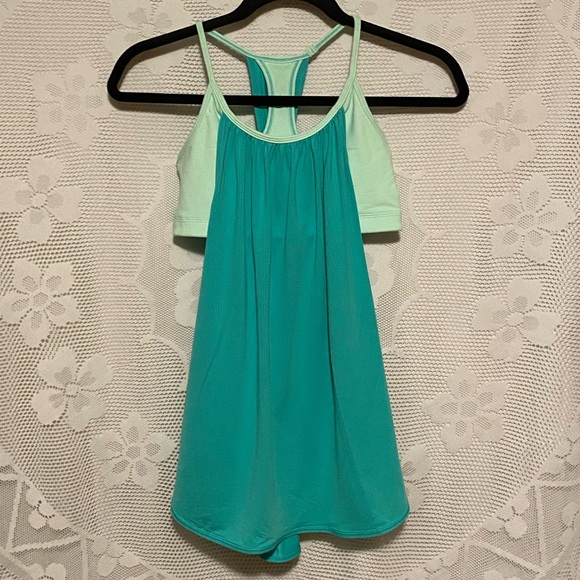 Lululemon Tuck Me In Tank - Picture 2 of 6